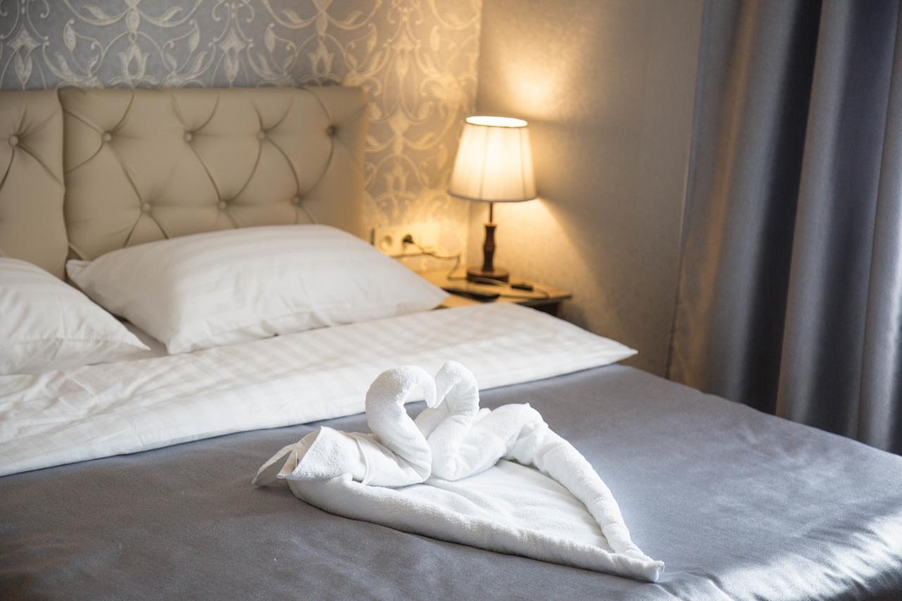 De'Mar Hotel Biskek Kültér fotó