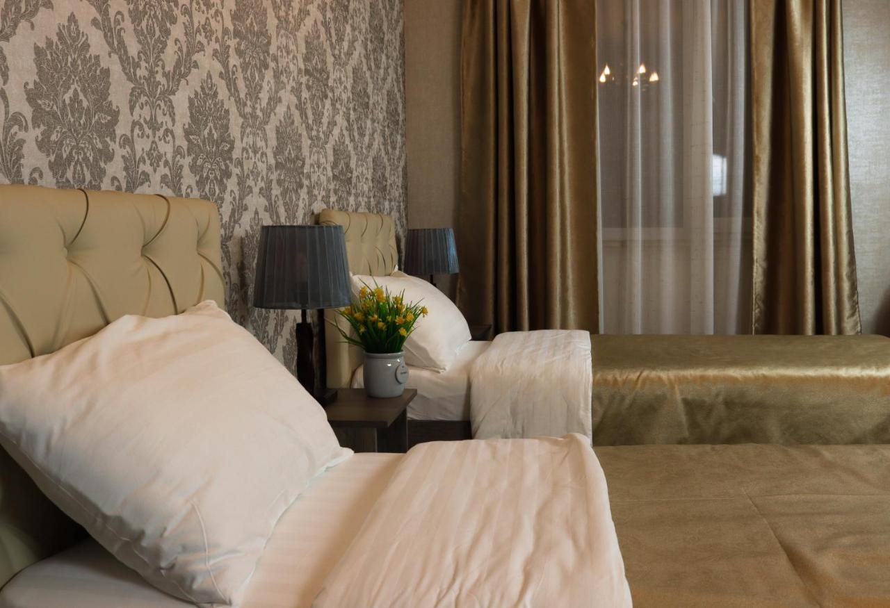 De'Mar Hotel Biskek Kültér fotó